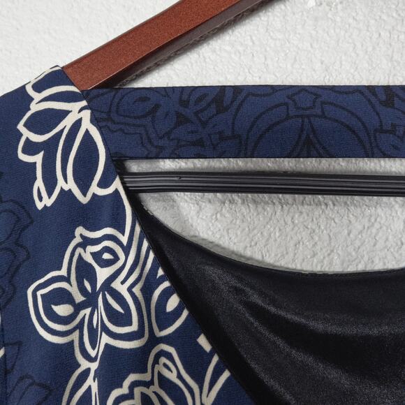 Laundry by Shelli Segal Women’s Dress Indie Statement Print Resortwear Small - Picture 7 of 13